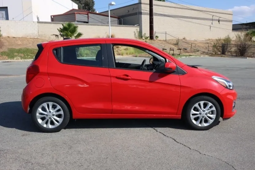 2022 Chevrolet Spark 1LT photo 1