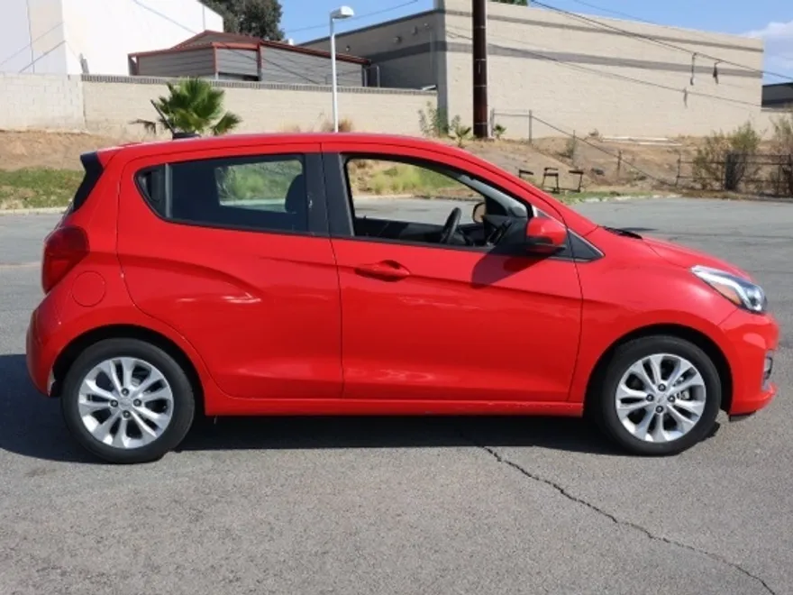 2022 Chevrolet Spark 1LT photo 1