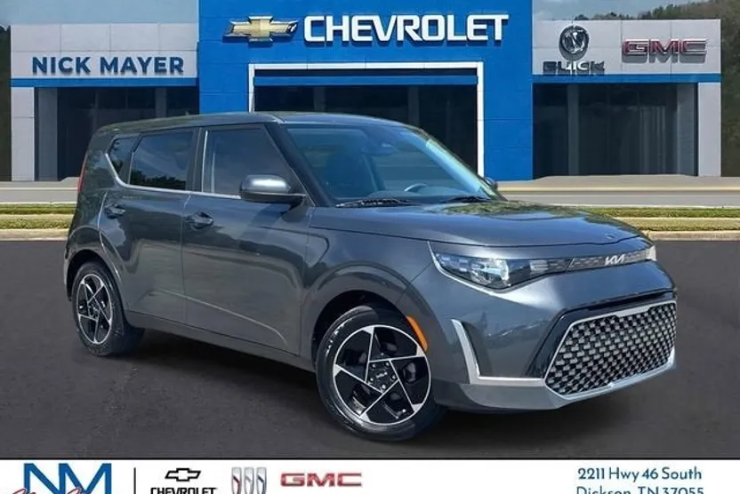 2023 Kia Soul EX photo 1