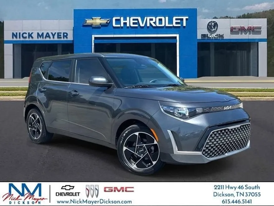 2023 Kia Soul EX photo 1