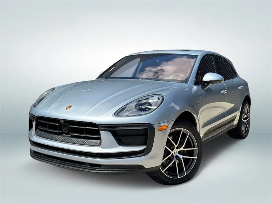 2024 Porsche Macan Base photo 1