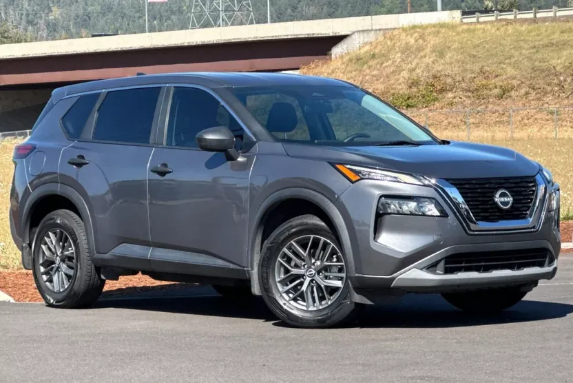 2023 Nissan Rogue S photo 1