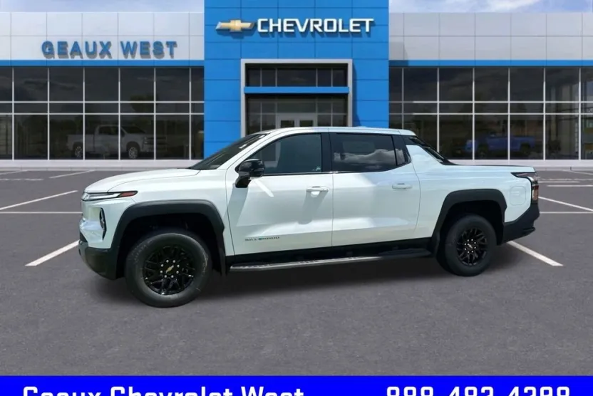 2025 Chevrolet Silverado EV LT photo 1