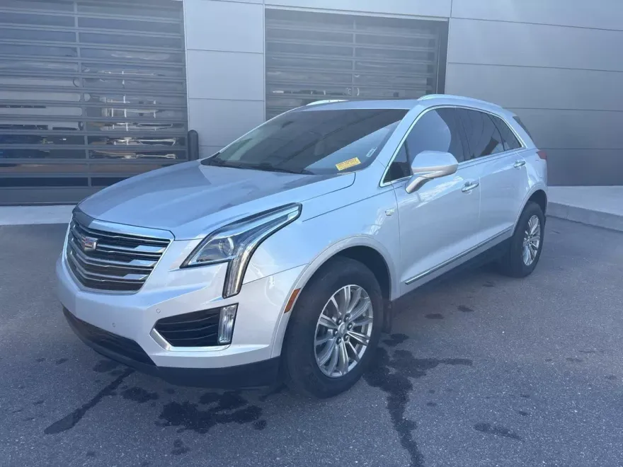 2018 Cadillac XT5 Luxury photo 1