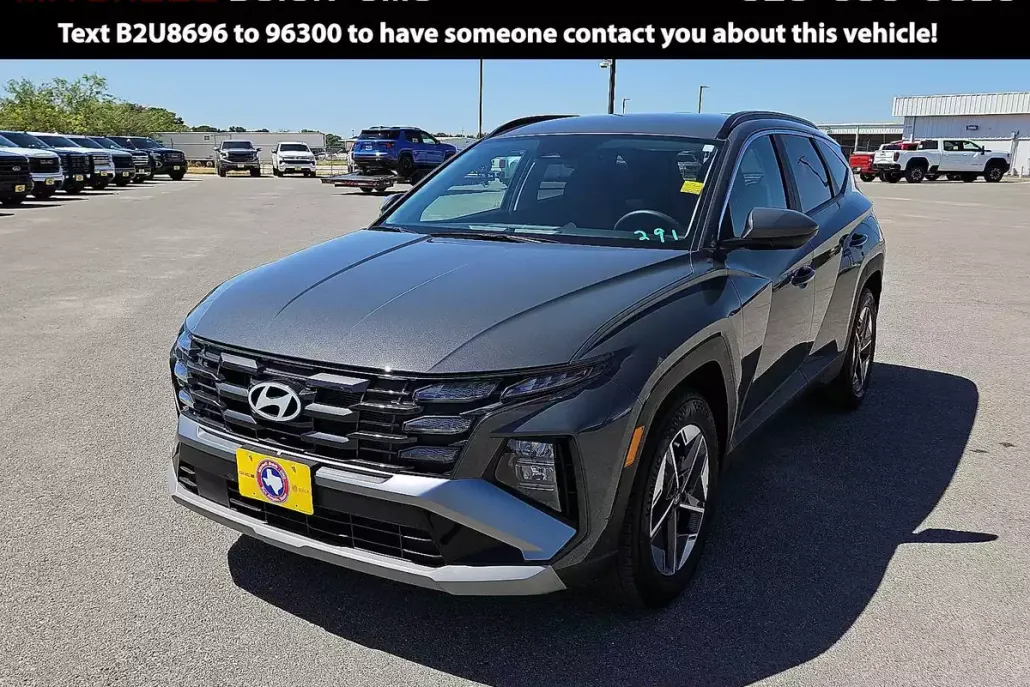 2025 Hyundai Tucson SEL photo 1