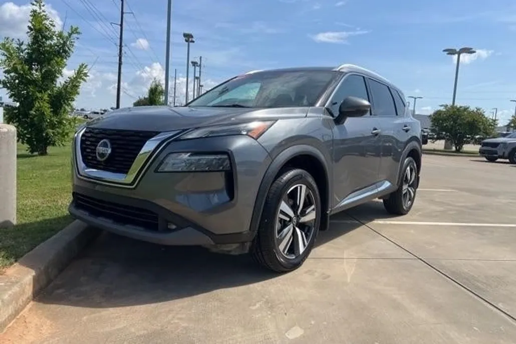 2021 Nissan Rogue AWD SL photo 1