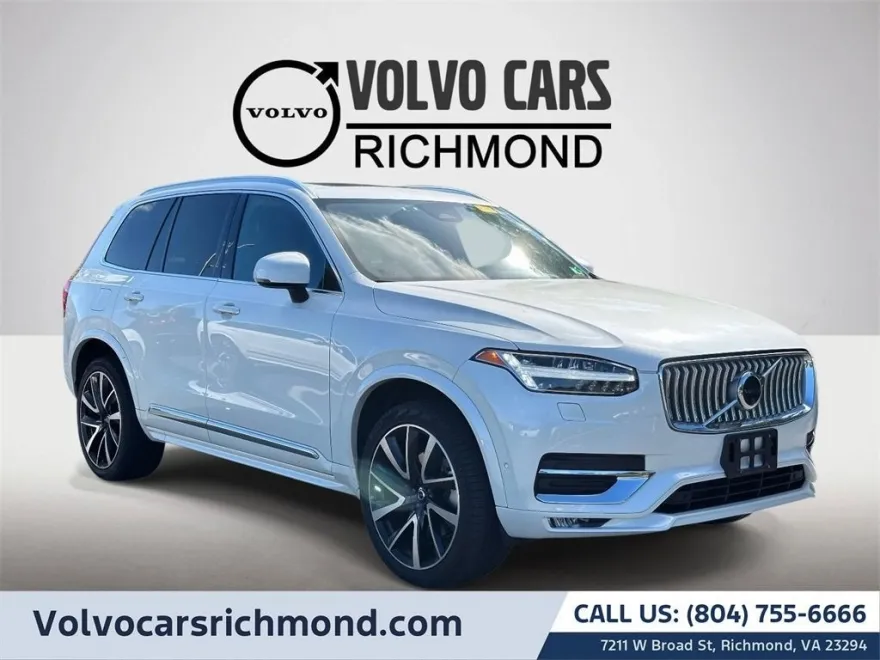 2023 Volvo XC90 B5 Plus photo 1