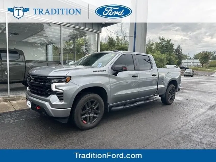 2023 Chevrolet Silverado 1500 RST photo 1