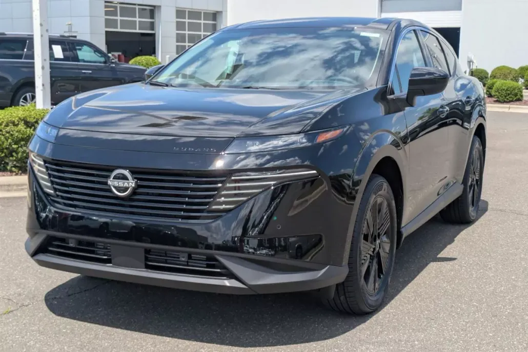 2025 Nissan Murano SV photo 1