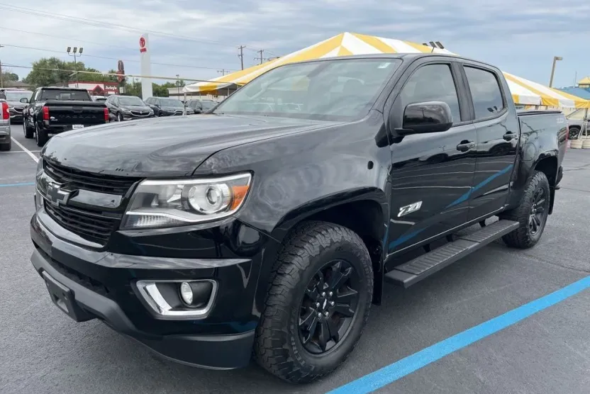 2017 Chevrolet Colorado Z71 photo 1