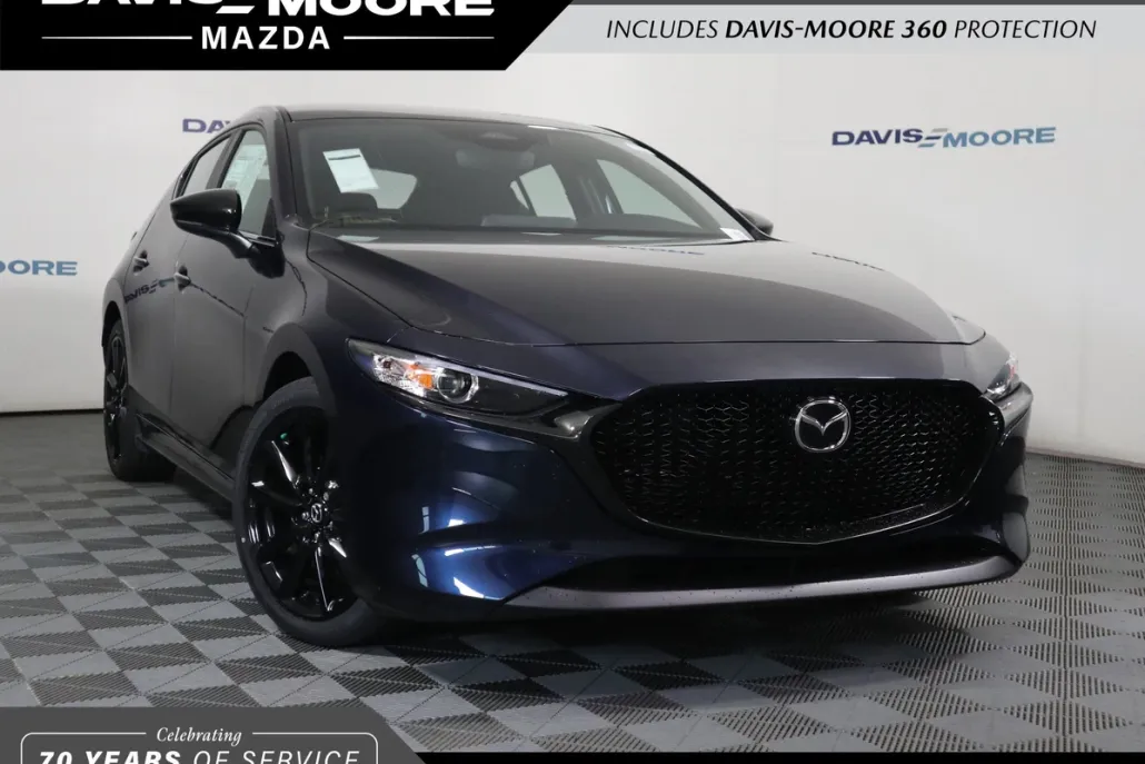 2025 Mazda Mazda3 Hatchback 2.5 Select Sport photo 1