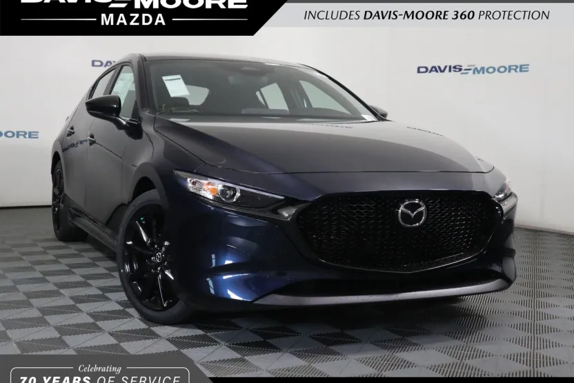 2025 Mazda Mazda3 Hatchback 2.5 Select Sport photo 1