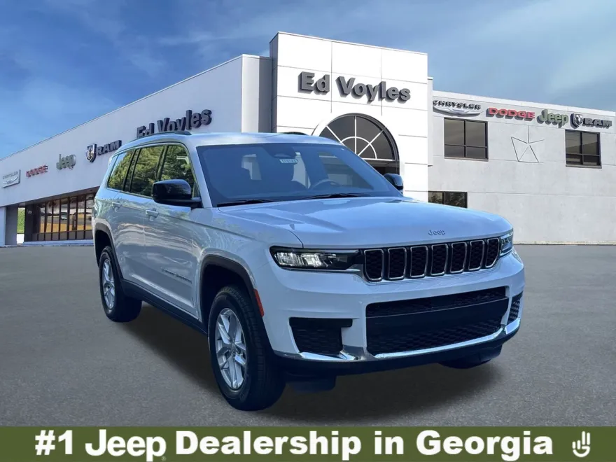 2025 Jeep Grand Cherokee Laredo photo 1