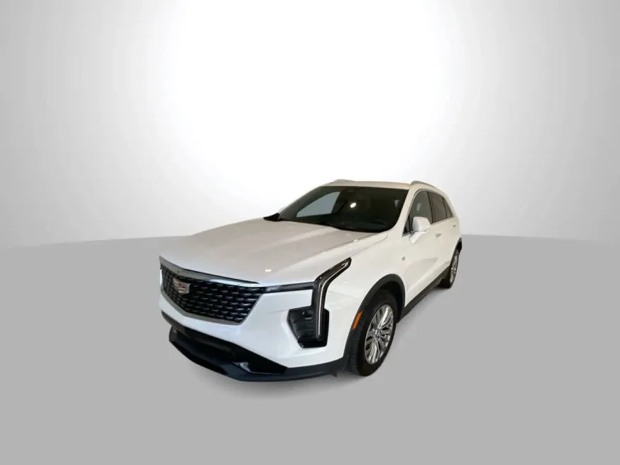 2024 Cadillac XT4 Premium Luxury photo 1