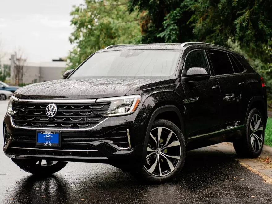 2026 Volkswagen Atlas Cross Sport SEL Premium R-Line photo 1