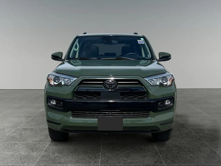 2022 Toyota 4Runner Limited photo 1