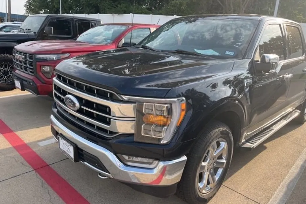 2022 Ford F-150 Lariat photo 1