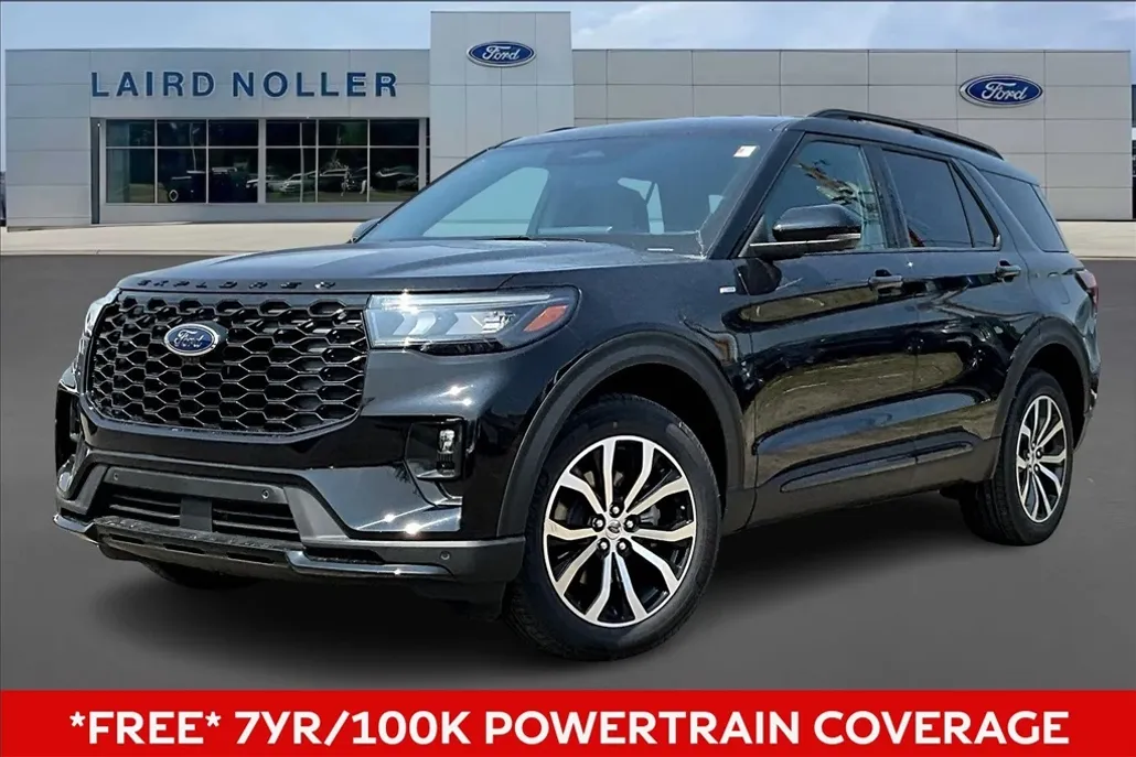 2025 Ford Explorer ST-Line photo 1