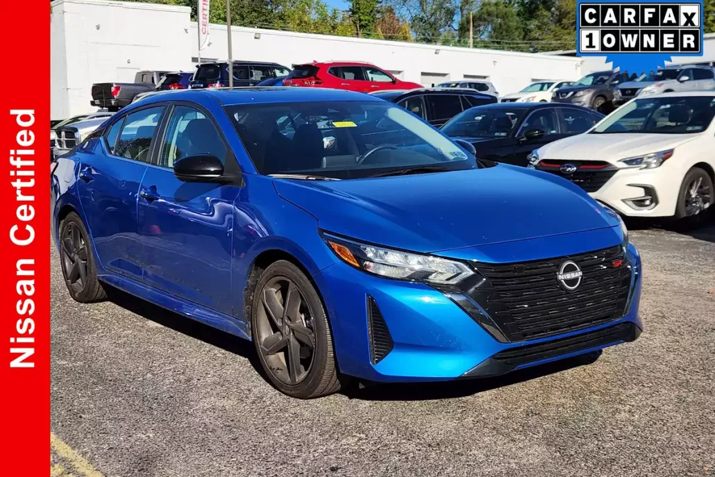2024 Nissan Sentra SR photo 1