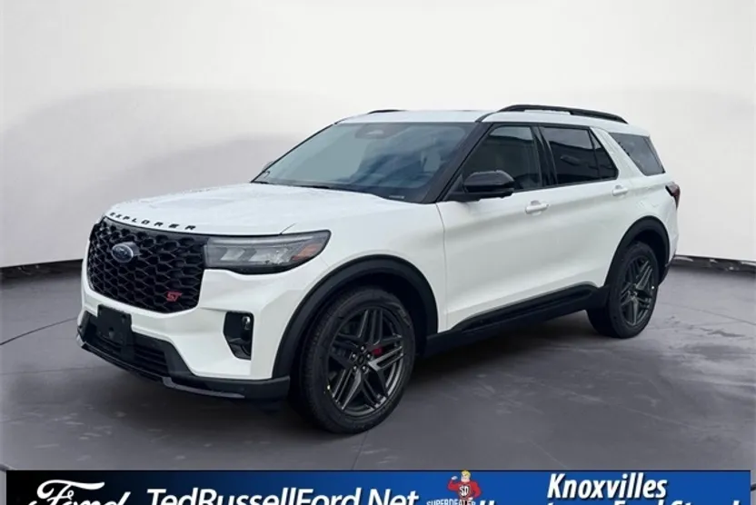 2025 Ford Explorer ST photo 1