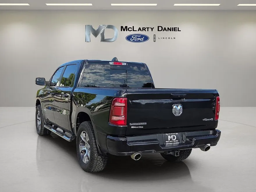 2023 Ram 1500 Laramie photo 1
