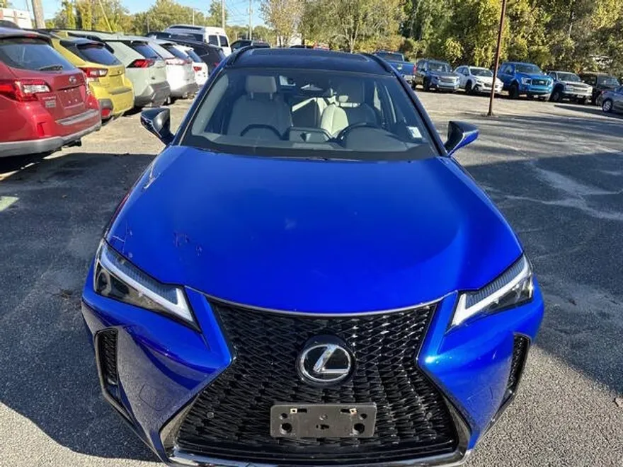 2025 Lexus UX F SPORT photo 1