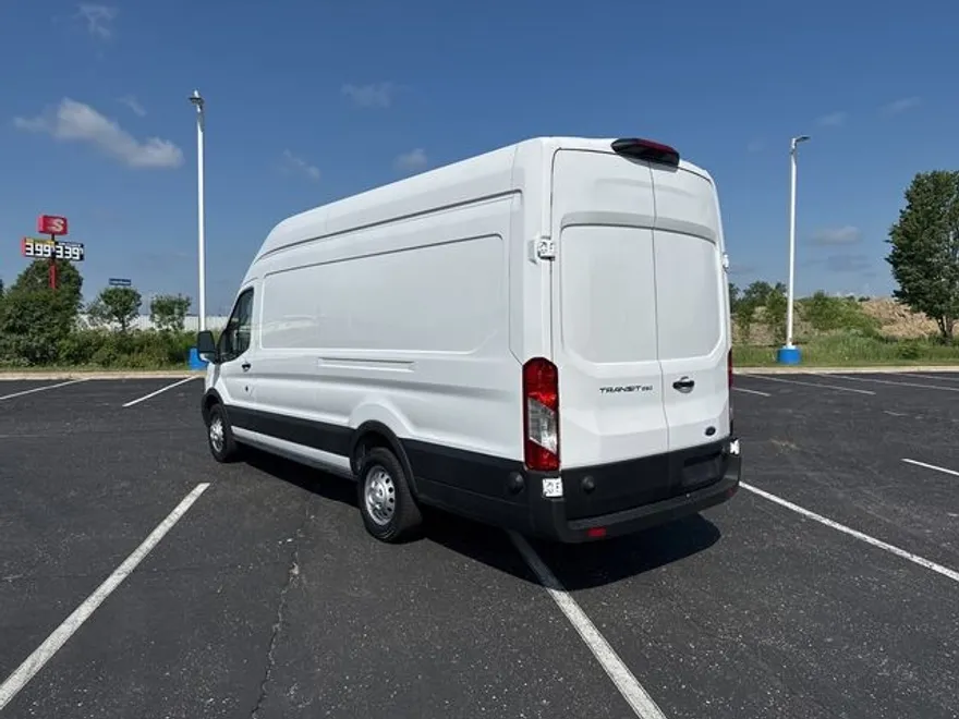 2024 Ford Transit photo 1