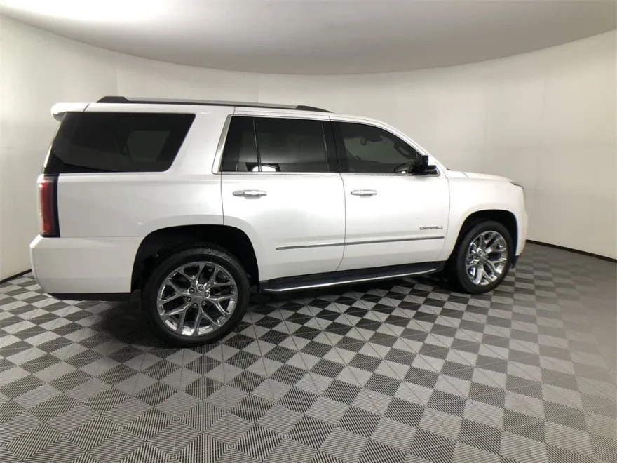 2019 Gmc Yukon Denali photo 1