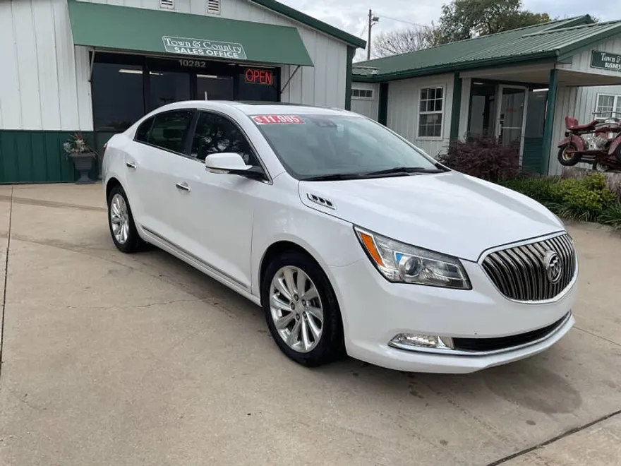 2015 Buick LaCrosse Leather photo 1