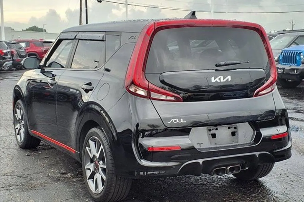 2022 Kia Soul GT-Line Turbo photo 1