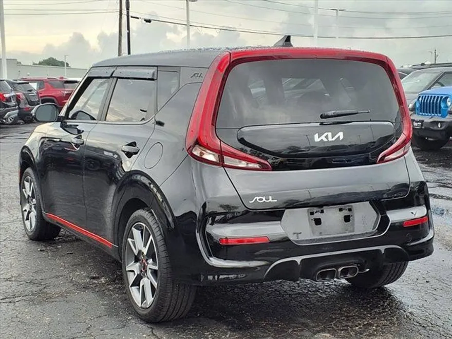 2022 Kia Soul GT-Line Turbo photo 1