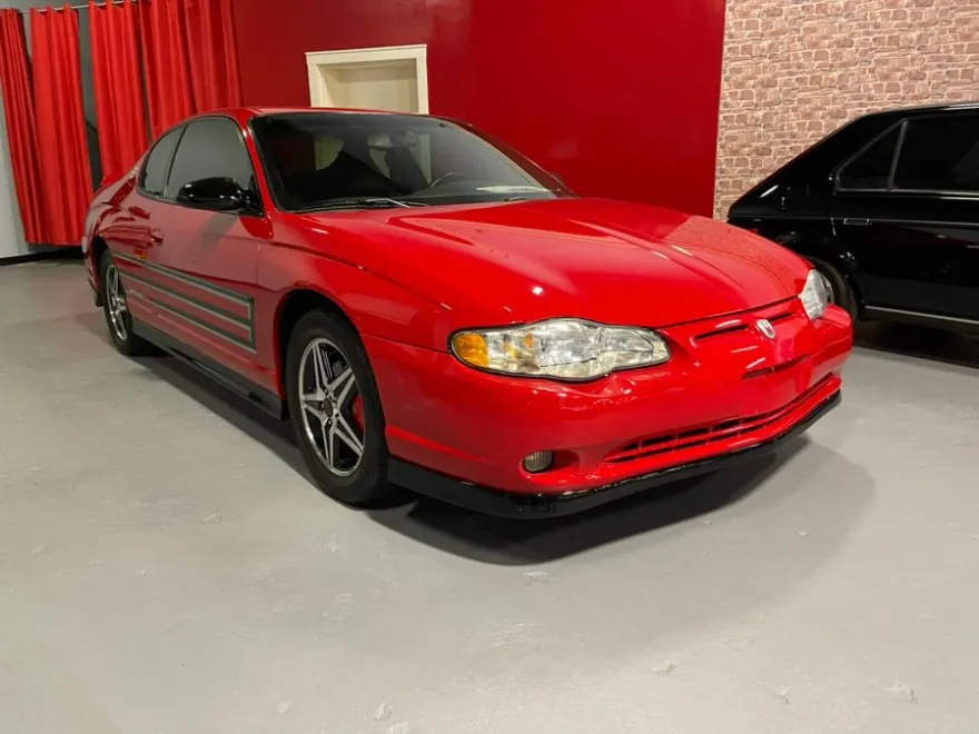 2004 Chevrolet Monte Carlo SS photo 1