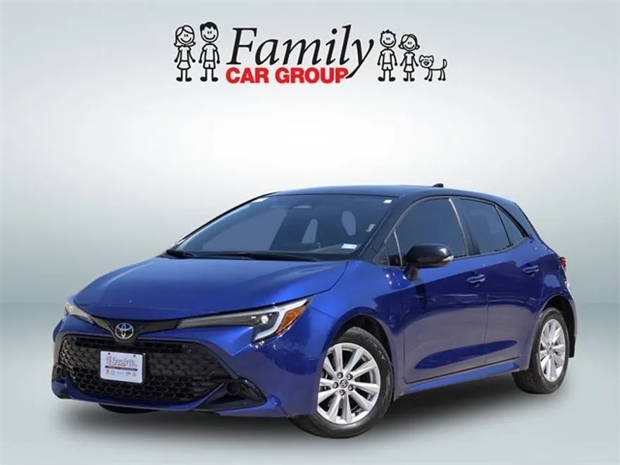 2024 Toyota Corolla SE photo 1