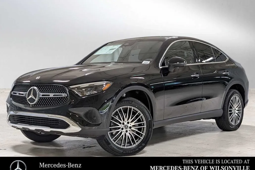 2025 Mercedes Benz GLC 300 4MATIC photo 1