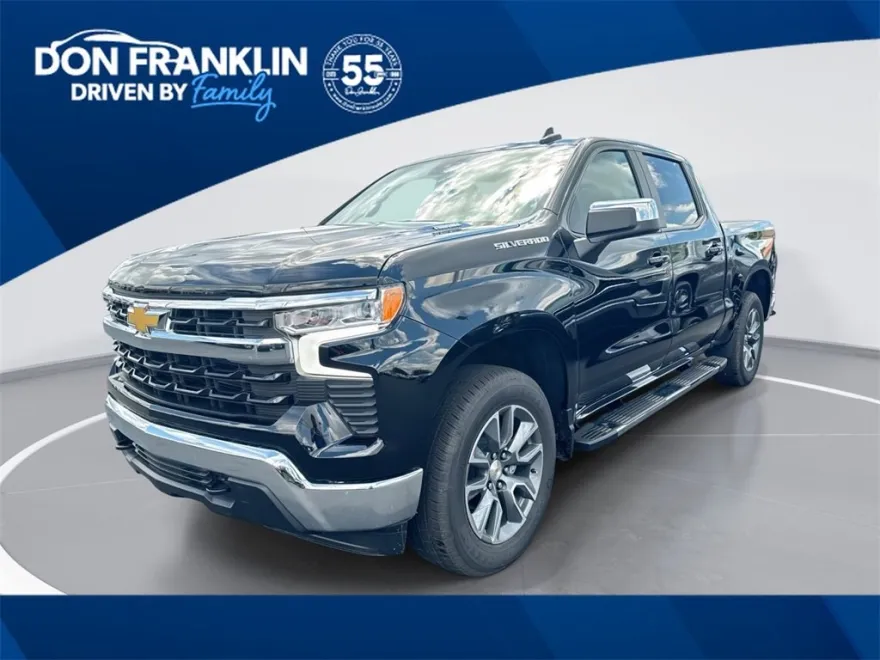 2026 Chevrolet Silverado 1500 LT photo 1