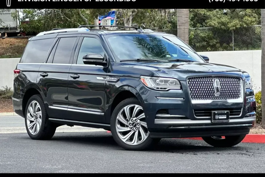 2024 Lincoln Navigator Reserve photo 1