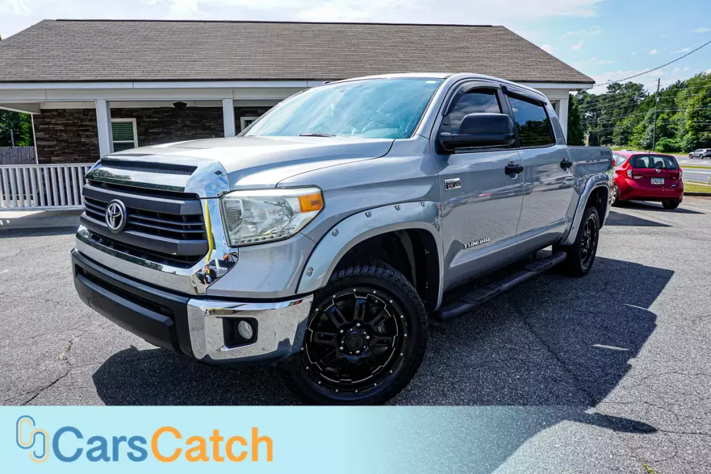2015 Toyota Tundra SR5 photo 1