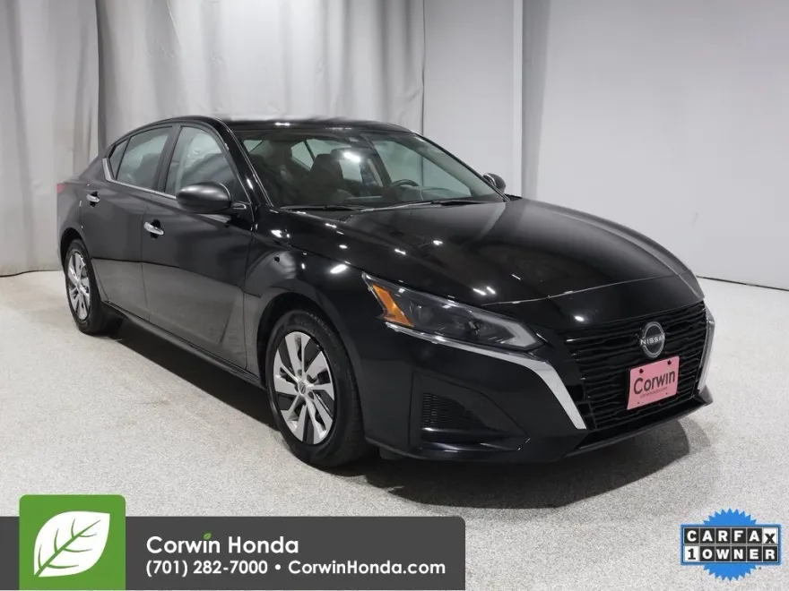 2024 Nissan Altima S photo 1
