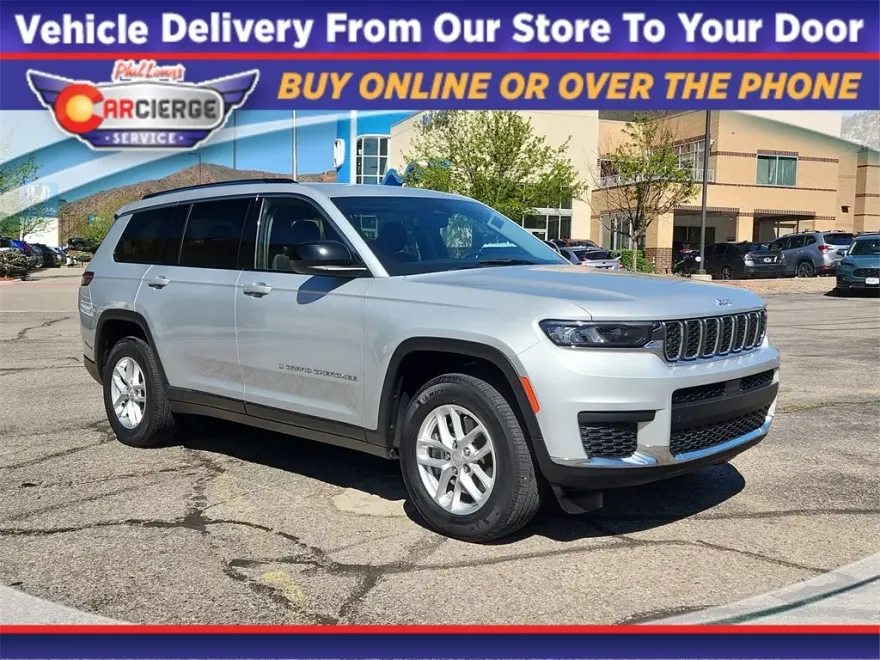 2023 Jeep Grand Cherokee Laredo photo 1