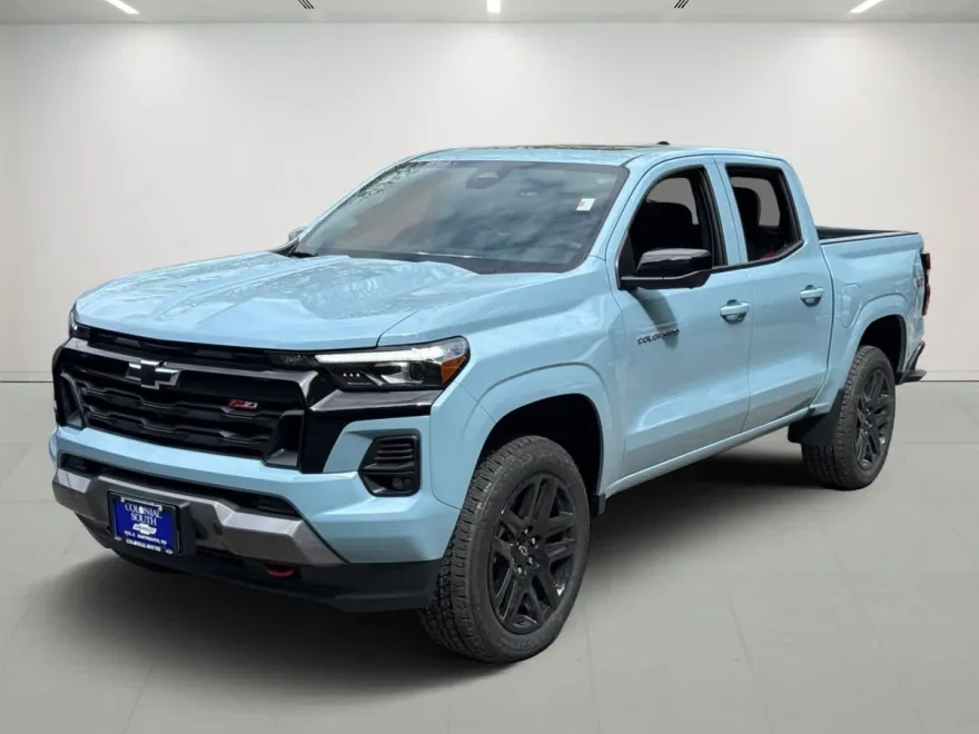 2025 Chevrolet Colorado Z71 photo 1