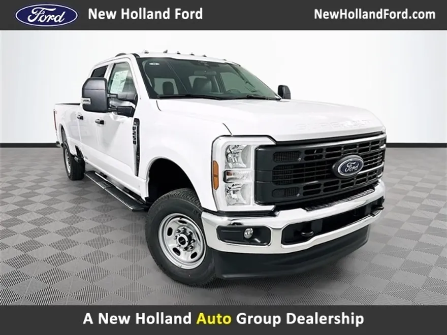 2025 Ford F-250 Lariat photo 1