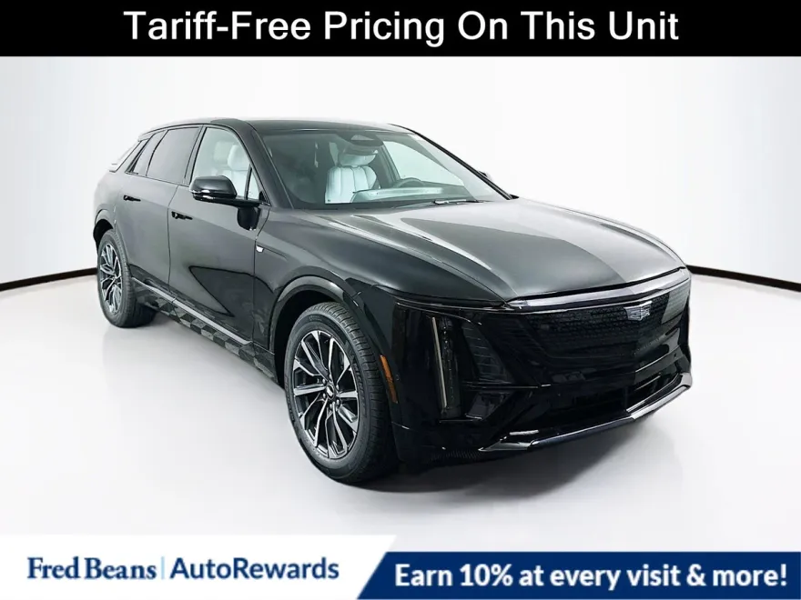 2025 Cadillac Lyriq Sport photo 1