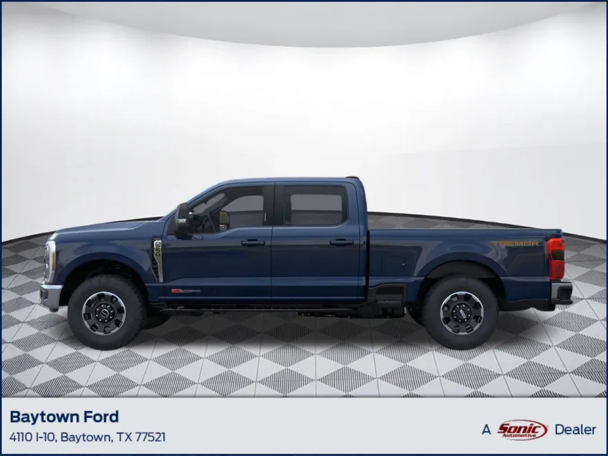 2025 Ford F-250 Lariat photo 1
