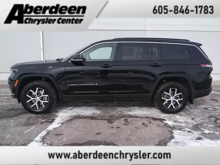 2025 Jeep Grand Cherokee L photo 1