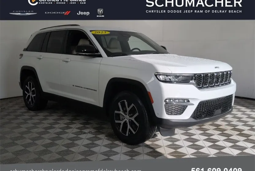 2023 Jeep Grand Cherokee Limited photo 1