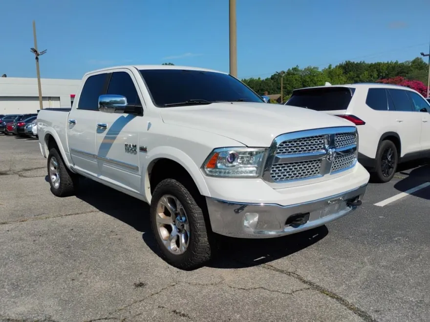2013 Ram 1500 Laramie photo 1
