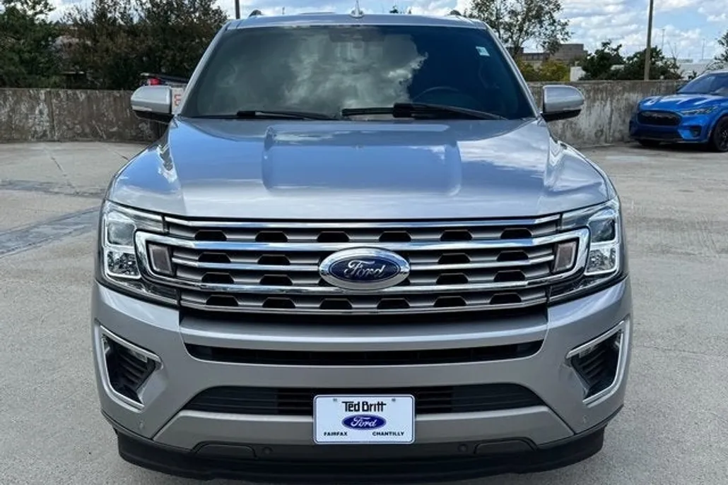 2021 Ford Expedition MAX Limited photo 1