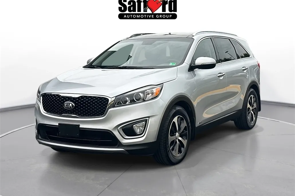 2016 Kia Sorento EX photo 1