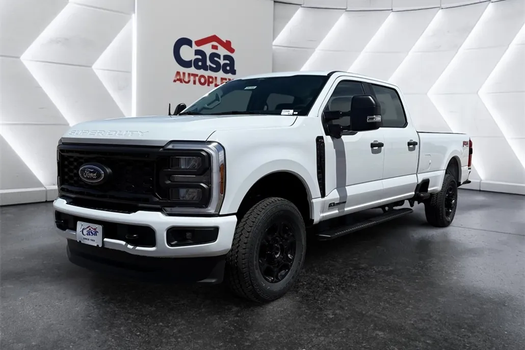 2025 Ford F-250 photo 1