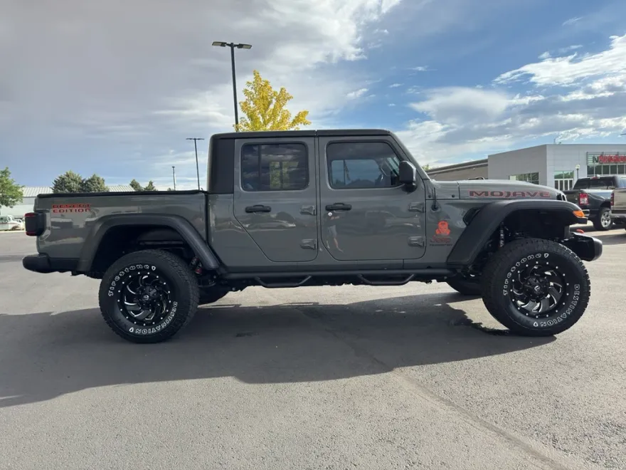 2020 Jeep Gladiator Mojave photo 1
